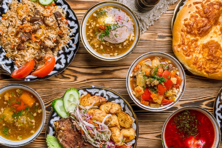 Chorsu Bazaar in Tashkent — authentic Uzbek food and produce
