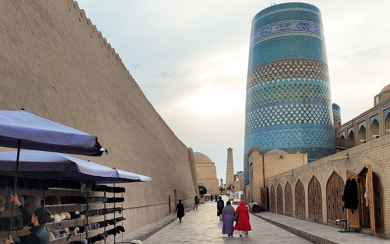 Grand Uzbekistan Silk Road tour — Khiva Kalta Minor