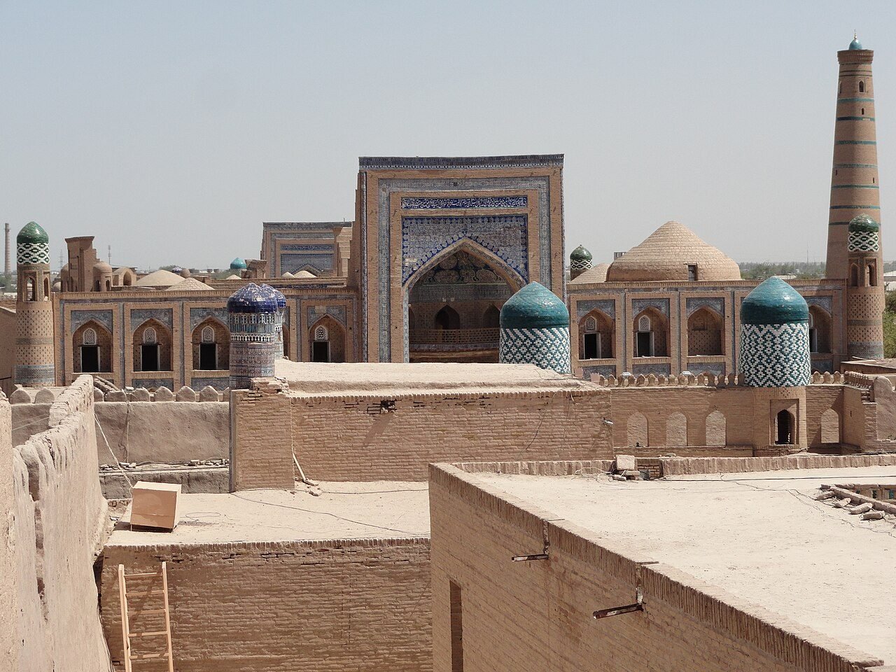Rooftop view over Itchan Kala in Khiva