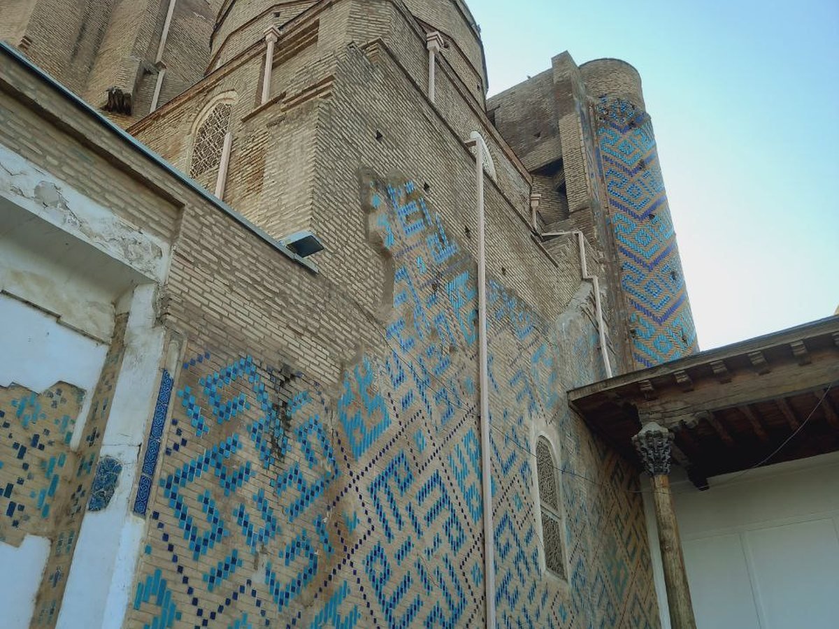 Dorus Saodat memorial complex in Shahrisabz